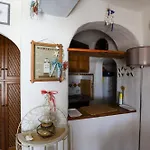 度假居 La Maison Bleue 罗萨岛