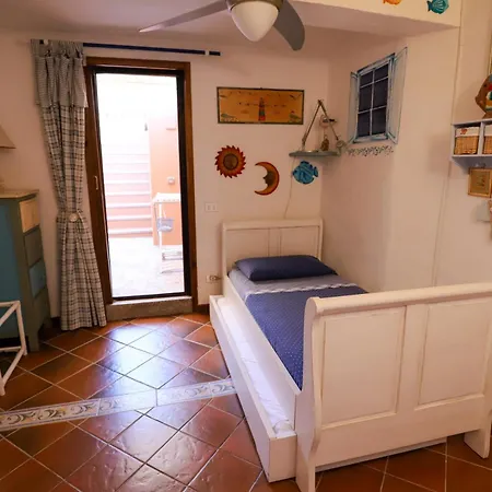 La Maison Bleue Isola Rossa (Sassari)